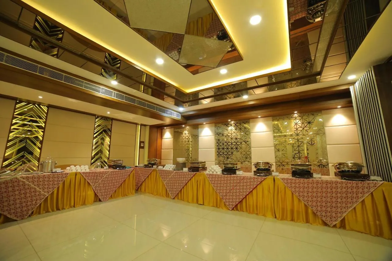 Vijay Vilas Hotel & Convention Hall Agra  3*, Agra (Uttar Pradesh)